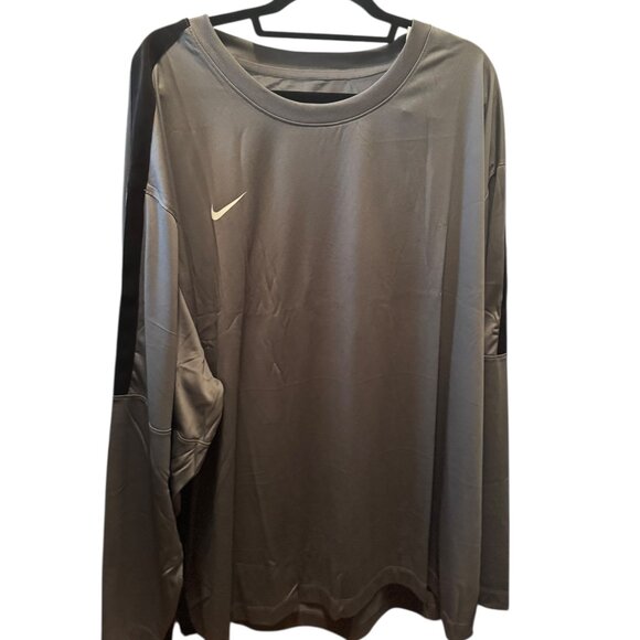 Men's + Nike + Long Sleeve Dri-Fit + Size 4XL + New With Tags - Picture 1 of 3